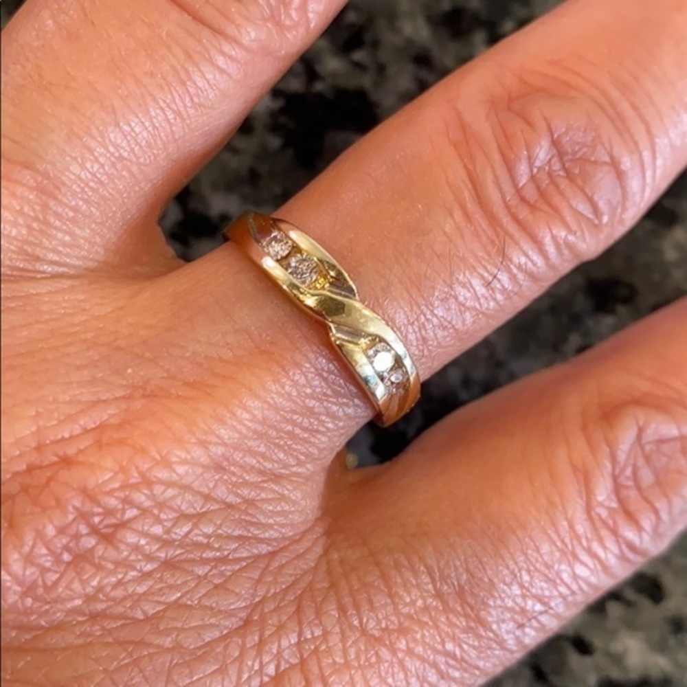 New 14K Solid Gold 1ct Round CZ Wedding Band all sizes available